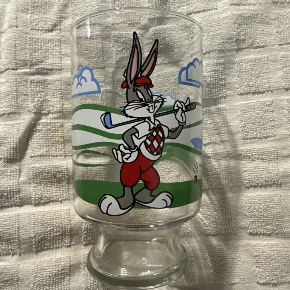 VTG LOONEY TUNES 1995 BUGS BUNNY GOLFING DRINKING GLASS G911 ANCHOR HOCKING